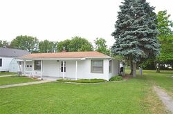  E South St, Centerville IN