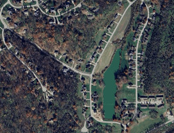 Pre-foreclosure in  Indian Woods Trl Lawrenceburg, IN 47025