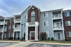 Pre-foreclosure in  Amber Creek Pl  Indianapolis, IN 46237