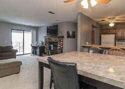 Pre-foreclosure in  86TH ST  Urbandale, IA 50322