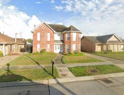 Pre-foreclosure in  Mayflower St Meraux, LA 70075