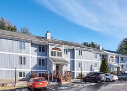 Pre-foreclosure in  Sunderland Rd Unit 14 Worcester, MA 01604