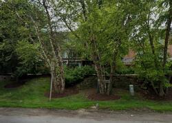 Pre-foreclosure in  Arbor Ln  Winnetka, IL 60093