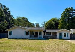 Pre-foreclosure in  N 4th St Citronelle, AL 36522