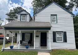 Pre-foreclosure in  PROSPECT PKWY Portsmouth, VA 23702