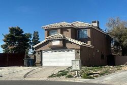 Pre-foreclosure in  Silverheart Ave Las Vegas, NV 89142