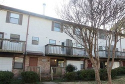 Pre-foreclosure in  A VIEW AVE  Norfolk, VA 23503