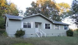 Pre-foreclosure in  SILVER RUN RD Munford, AL 36268