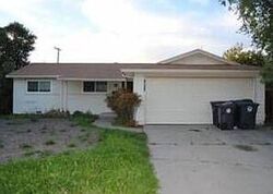Pre-foreclosure in  CAMPANA WAY Rancho Cordova, CA 95670