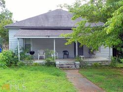 Pre-foreclosure in  WHEAT ST NE Covington, GA 30014