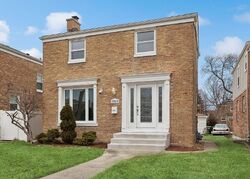 Pre-foreclosure in  JACKSON ST Bellwood, IL 60104