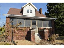Pre-foreclosure in  E Saint Louis Ave East Alton, IL 62024