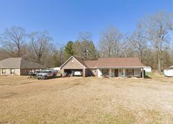 Pre-foreclosure in  Shady Ln Richland, MS 39218