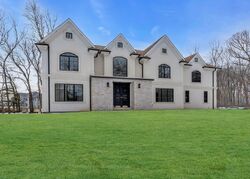  Sunnyside Rd, Lincroft NJ