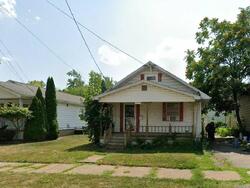 Pre-foreclosure in  ONTARIO AVE Niagara Falls, NY 14305
