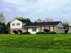  Bridgeview Dr, Pickerington OH