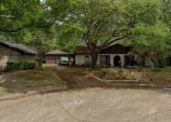 Pre-foreclosure in  Waterville Way Houston, TX 77015