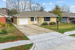 Pre-foreclosure in  Maxie St Deer Park, TX 77536