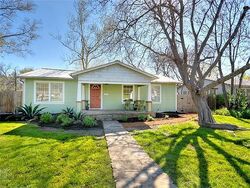 Pre-foreclosure in  Romeria Dr Austin, TX 78757