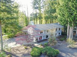  Clover Blossom Ln N, Bremerton WA