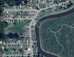 Pre-foreclosure in  Minnesota Ave Coos Bay, OR 97420