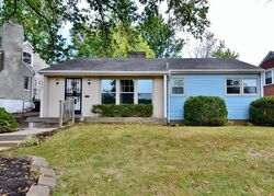 Pre-foreclosure in  Alpine Way Louisville, KY 40214