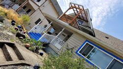 Pre-foreclosure in  NE 8th Ave Portland, OR 97211