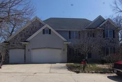 Pre-foreclosure in  BLUE HERON POINTE DR Waterford, WI 53185