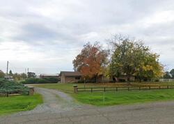 Pre-foreclosure in  Cresthill Dr Elk Grove, CA 95624