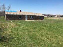 Pre-foreclosure in  S 1000 W Losantville, IN 47354