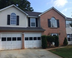 Pre-foreclosure in  BRIDLE RIDGE WAY Lithonia, GA 30038