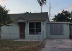 Pre-foreclosure in  HIGHLAND RD Lake Worth, FL 33462