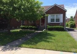  Couzens Ave, Eastpointe MI