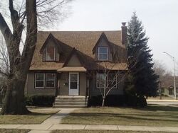 Pre-foreclosure in  GENEVA AVE Melrose Park, IL 60164