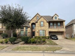 Pre-foreclosure in  POINT ISABEL LN Friendswood, TX 77546