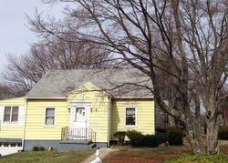 Pre-foreclosure in  PAUGASSETT RD Derby, CT 06418
