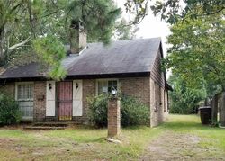 Pre-foreclosure in  WEST ST Mobile, AL 36604