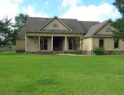 Pre-foreclosure in  LOREAUVILLE RD New Iberia, LA 70563