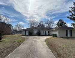 Pre-foreclosure in  MALABAR RD Montgomery, AL 36116