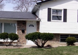  Landau Rd, University Park IL