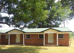 Pre-foreclosure in  CENTER POINT RD Grady, AL 36036