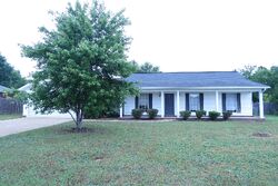  Hibiscus Ln, Northport AL