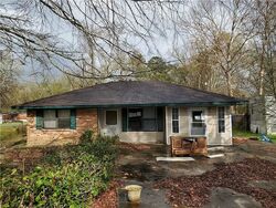 N 3rd St, Ponchatoula LA