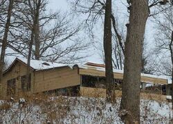 Pre-foreclosure in  OAKWOOD AVE East Peoria, IL 61611