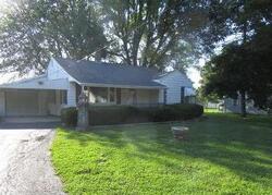 Pre-foreclosure in  S HAZEL ST Oakland, IL 61943