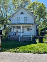 Pre-foreclosure in  HAYWARD ST Peoria, IL 61603