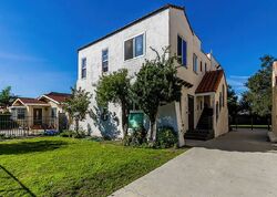 Pre-foreclosure in  S MUIRFIELD RD Los Angeles, CA 90019