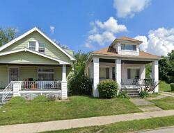 Pre-foreclosure in  CHAPELSIDE AVE Cleveland, OH 44120