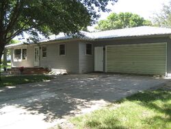 Pre-foreclosure in  E Linden St Algona, IA 50511