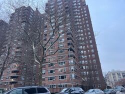 Pre-foreclosure in  Grand St Apt E903 New York, NY 10002